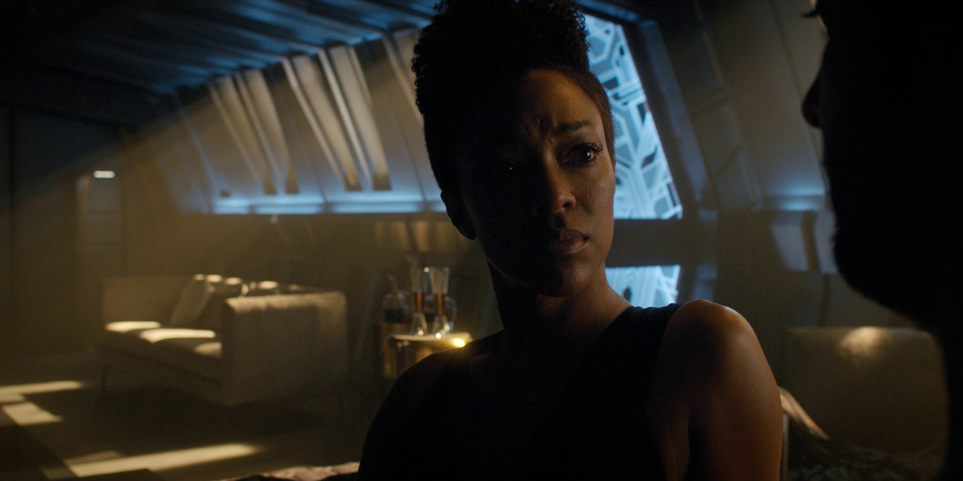 extant_StarTrekDiscovery_1x11-TheWolfInside_0781.jpg