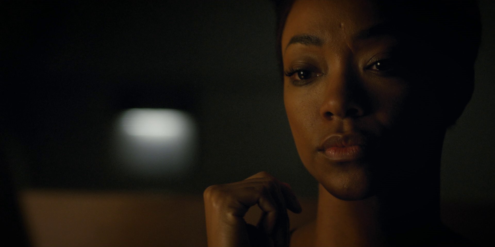 extant_StarTrekDiscovery_1x11-TheWolfInside_0835.jpg