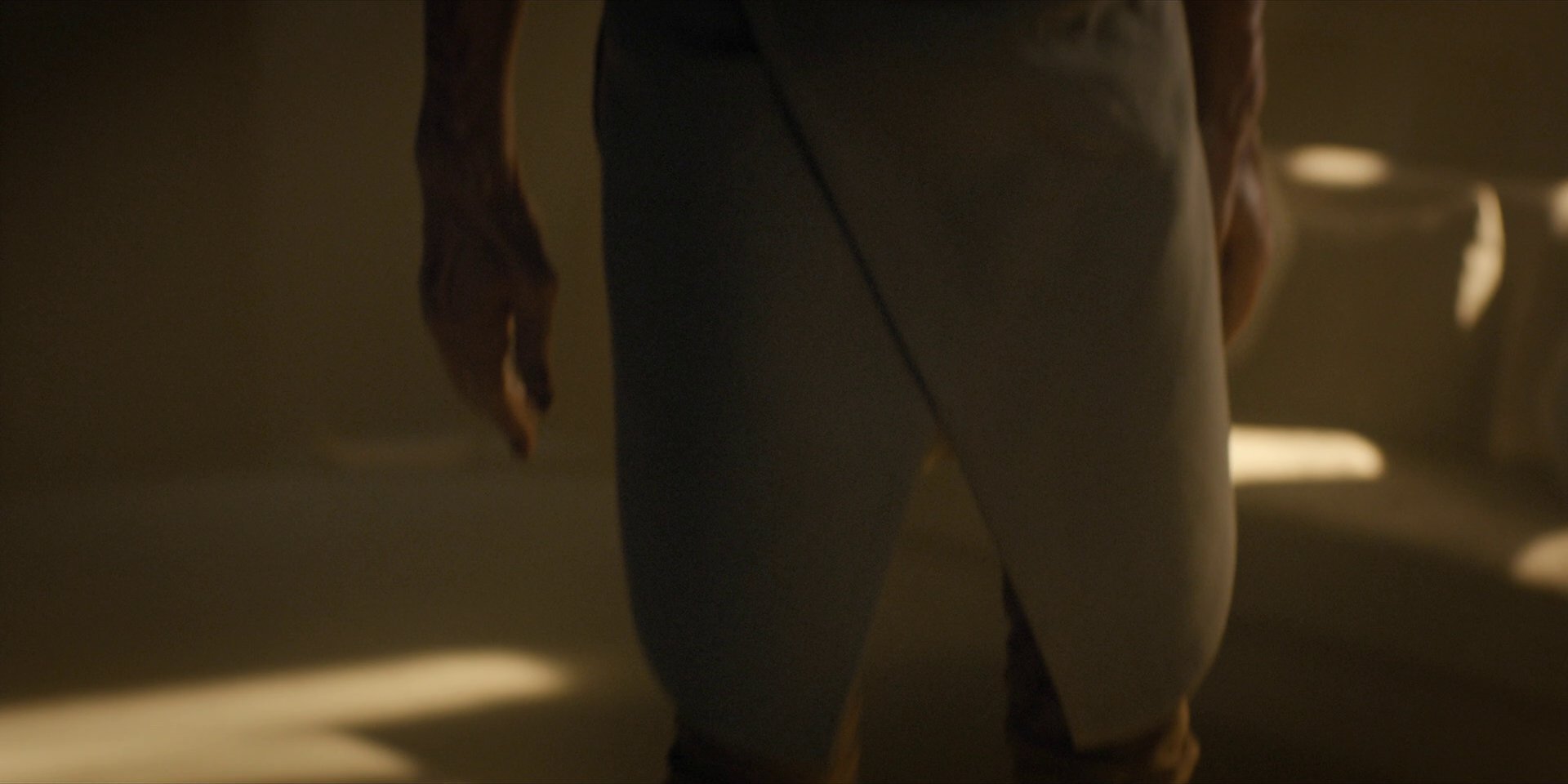 extant_StarTrekDiscovery_1x11-TheWolfInside_0842.jpg