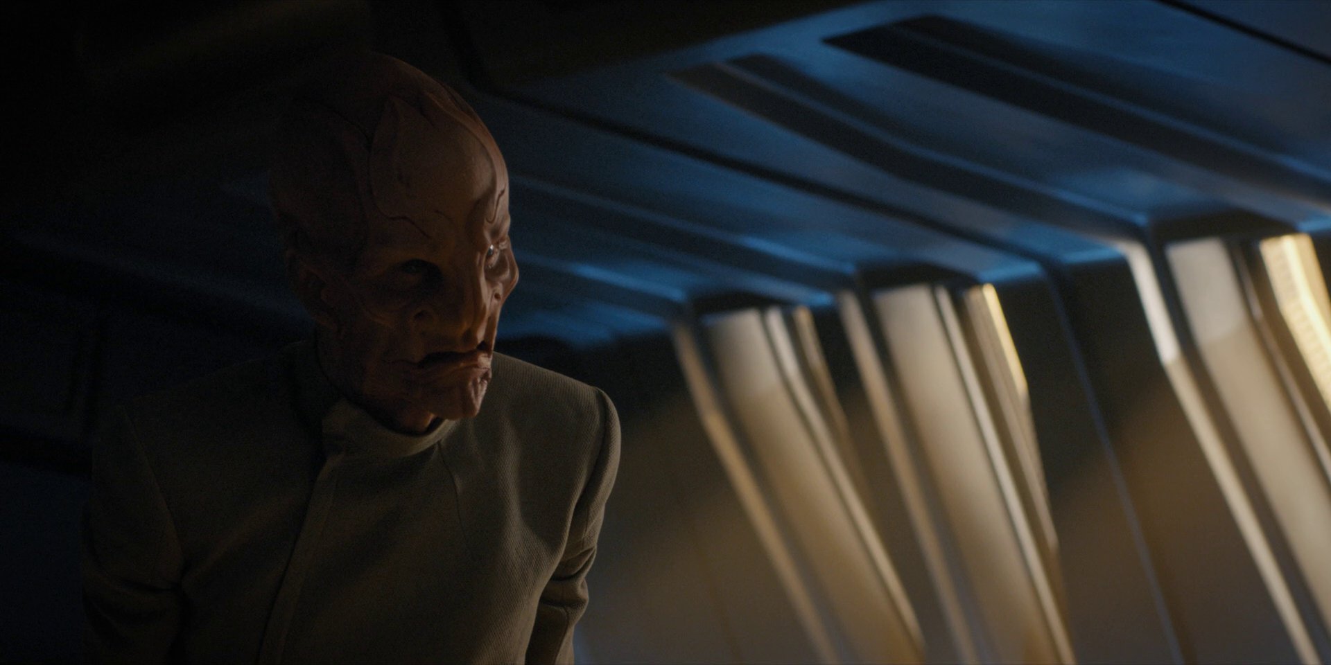 extant_StarTrekDiscovery_1x11-TheWolfInside_0888.jpg