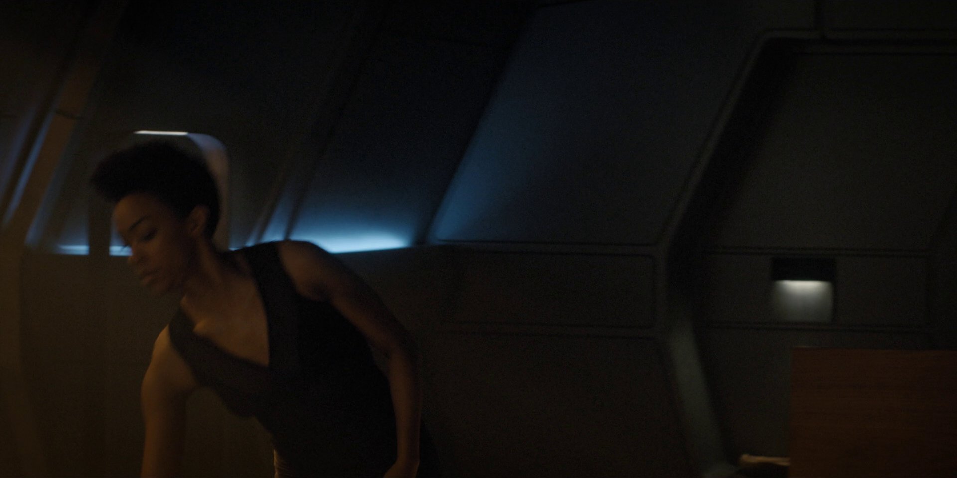 extant_StarTrekDiscovery_1x11-TheWolfInside_0912.jpg