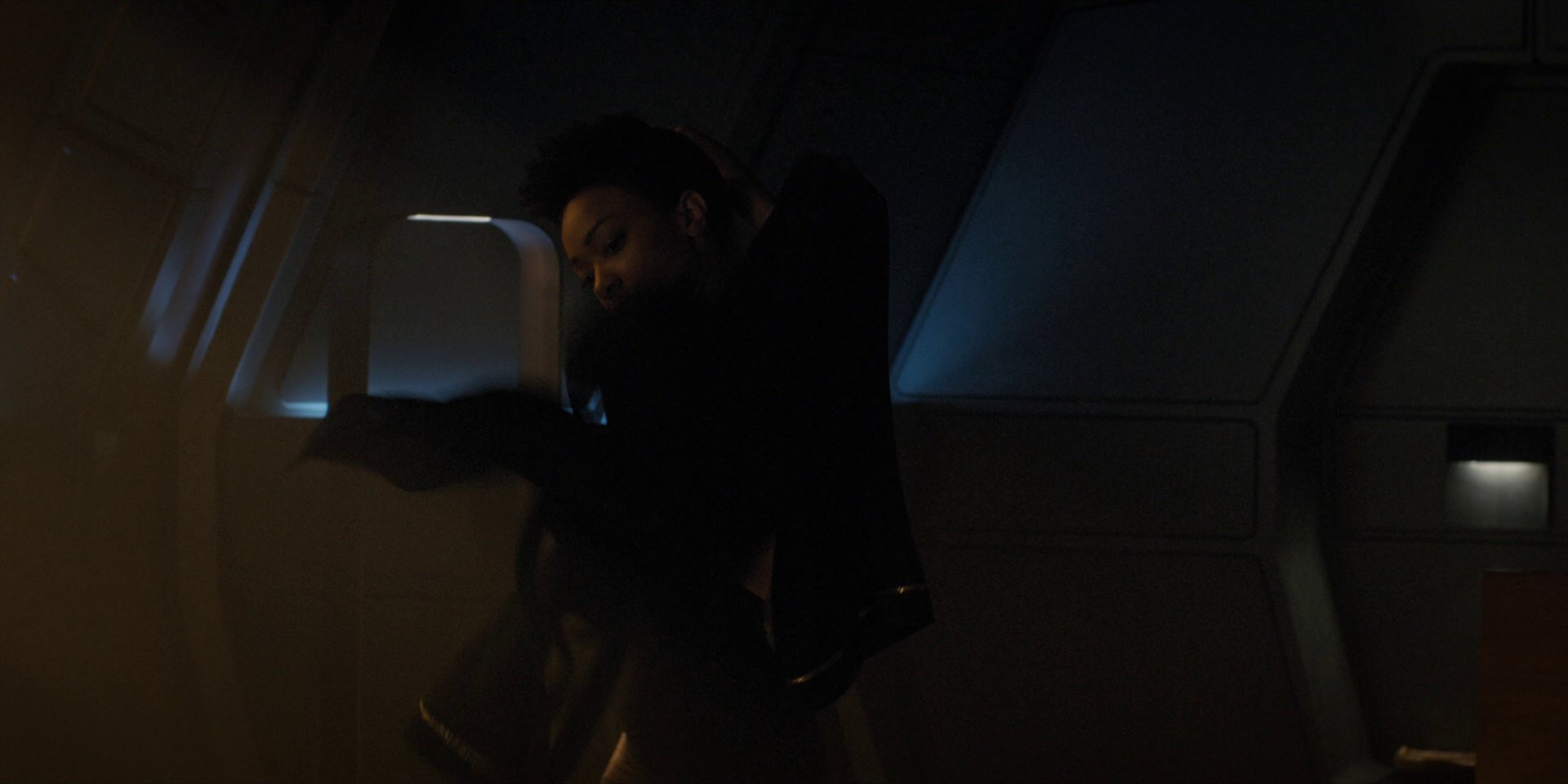 extant_StarTrekDiscovery_1x11-TheWolfInside_0915.jpg