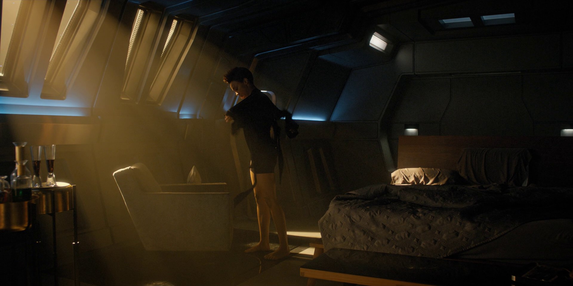 extant_StarTrekDiscovery_1x11-TheWolfInside_0916.jpg