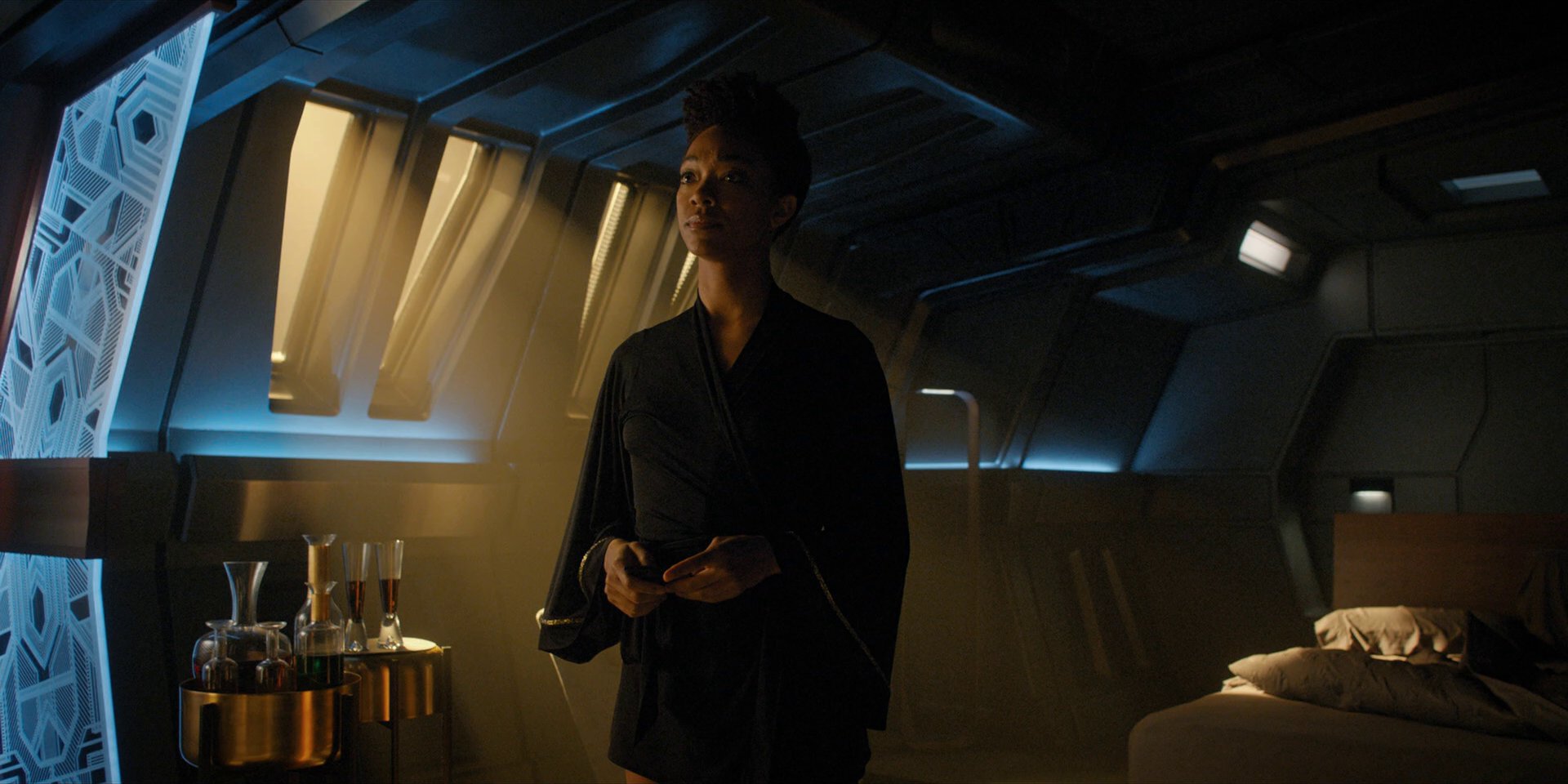 extant_StarTrekDiscovery_1x11-TheWolfInside_0942.jpg