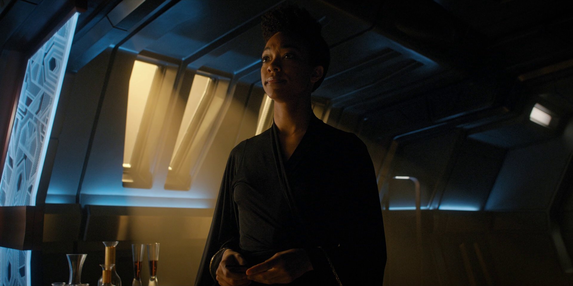 extant_StarTrekDiscovery_1x11-TheWolfInside_0959.jpg