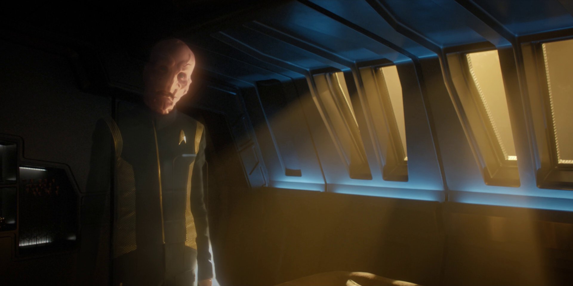 extant_StarTrekDiscovery_1x11-TheWolfInside_1063.jpg