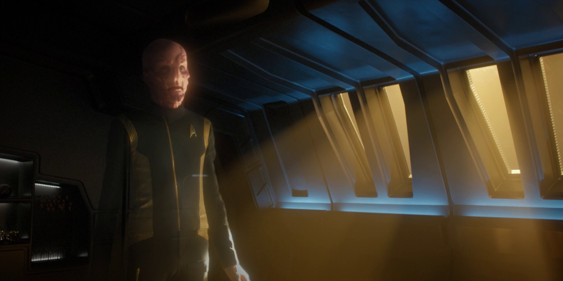 extant_StarTrekDiscovery_1x11-TheWolfInside_1082.jpg