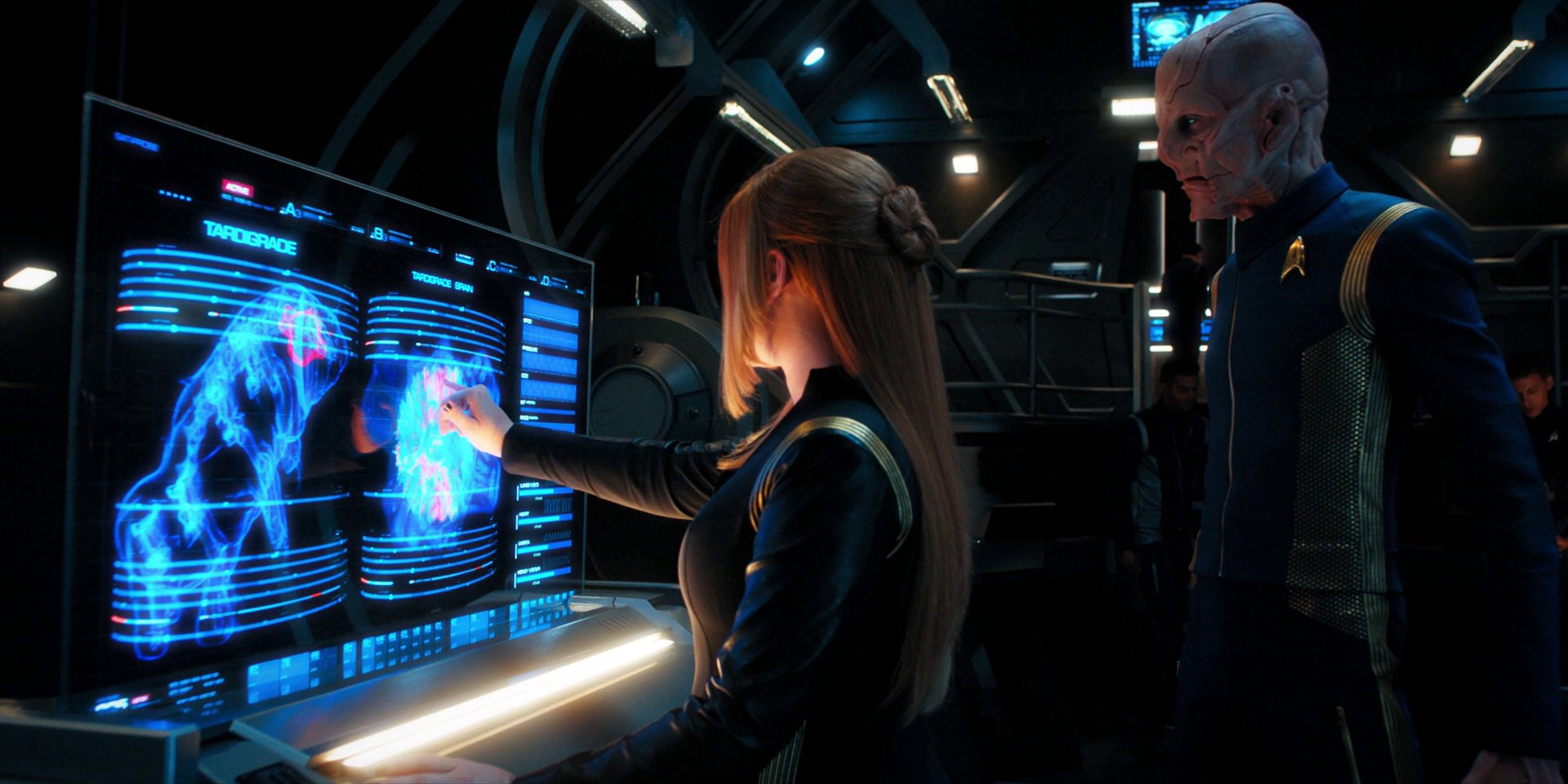 extant_StarTrekDiscovery_1x11-TheWolfInside_1983.jpg