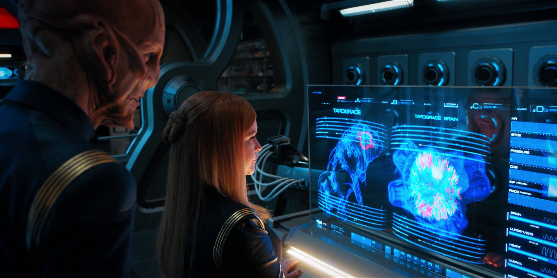extant_StarTrekDiscovery_1x11-TheWolfInside_1988.jpg