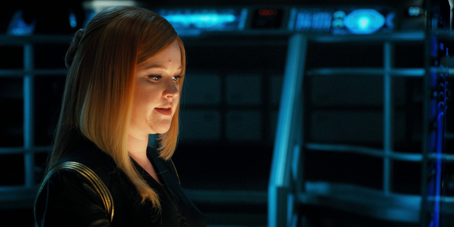 extant_StarTrekDiscovery_1x11-TheWolfInside_2002.jpg