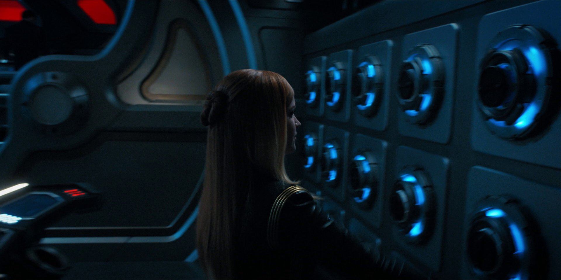 extant_StarTrekDiscovery_1x11-TheWolfInside_2064.jpg