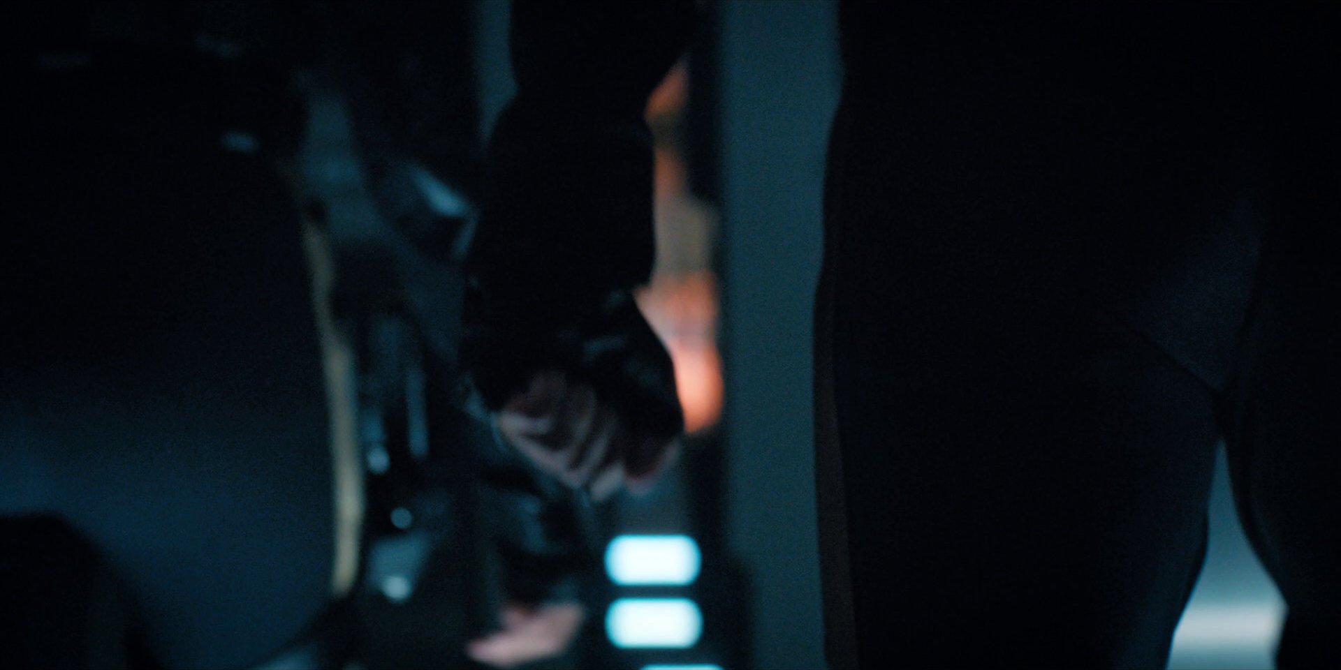 extant_StarTrekDiscovery_1x11-TheWolfInside_2166.jpg