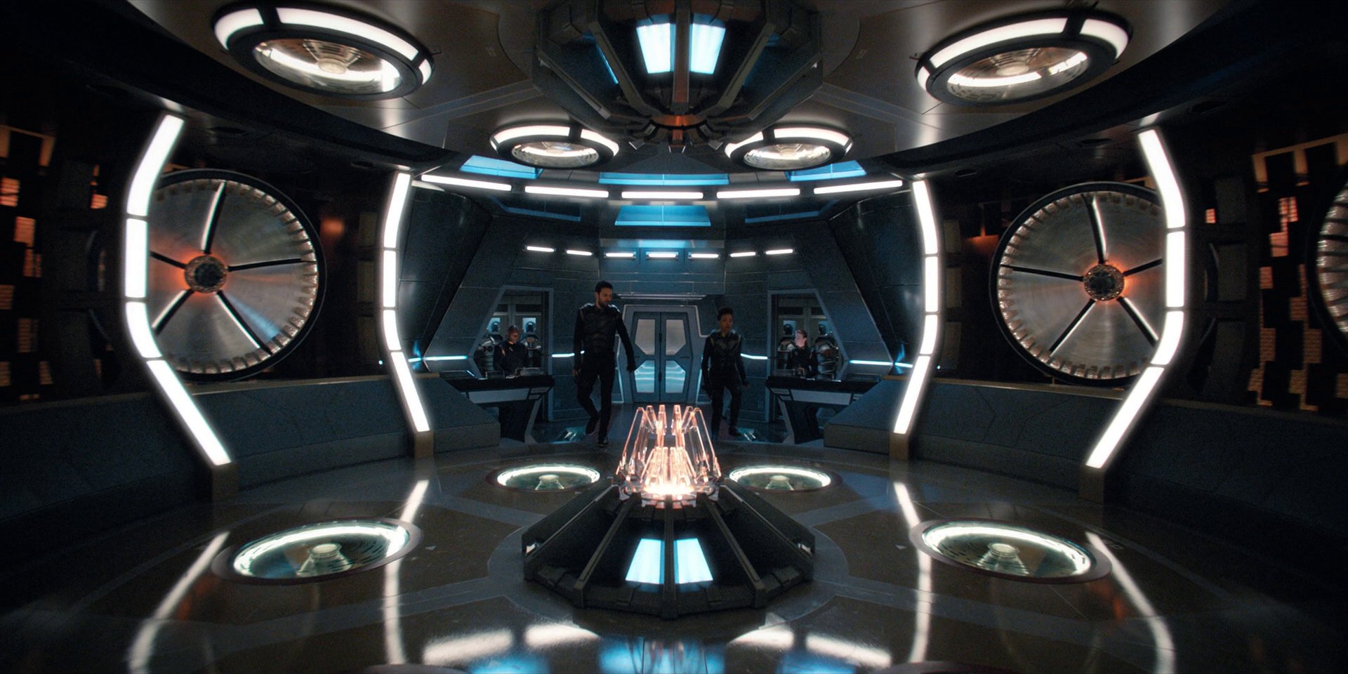 extant_StarTrekDiscovery_1x11-TheWolfInside_2175.jpg