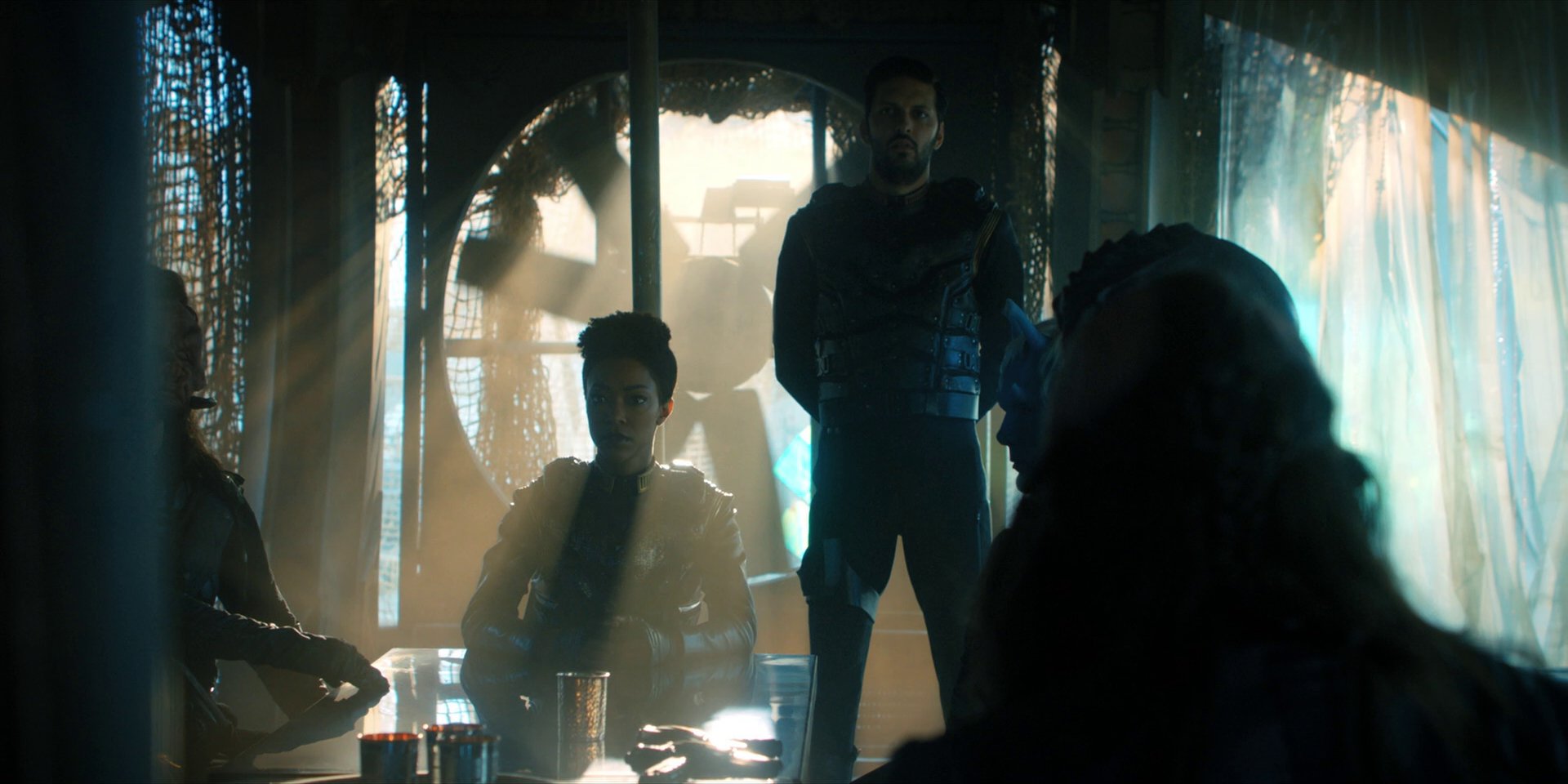 extant_StarTrekDiscovery_1x11-TheWolfInside_2486.jpg