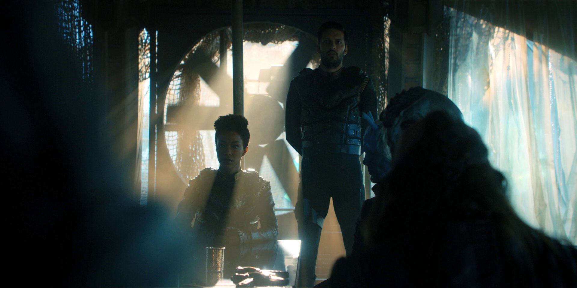 extant_StarTrekDiscovery_1x11-TheWolfInside_2487.jpg