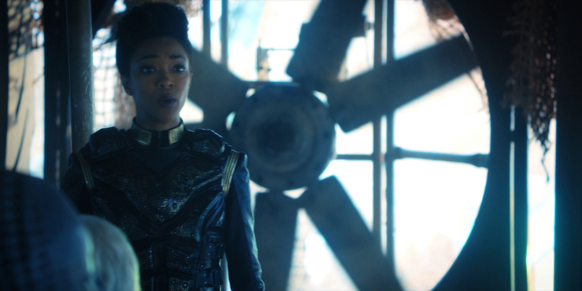 extant_StarTrekDiscovery_1x11-TheWolfInside_2627.jpg