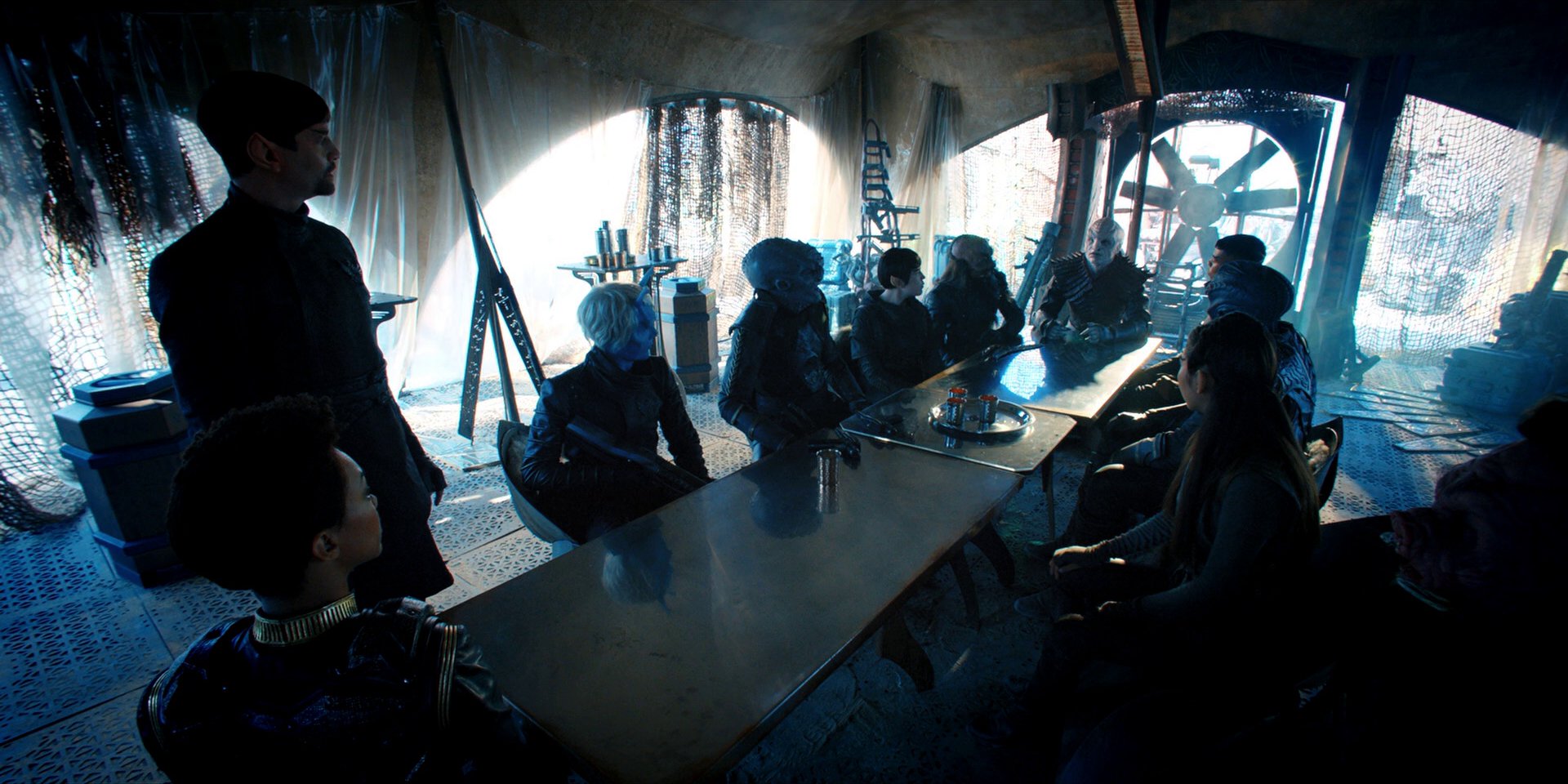 extant_StarTrekDiscovery_1x11-TheWolfInside_2890.jpg