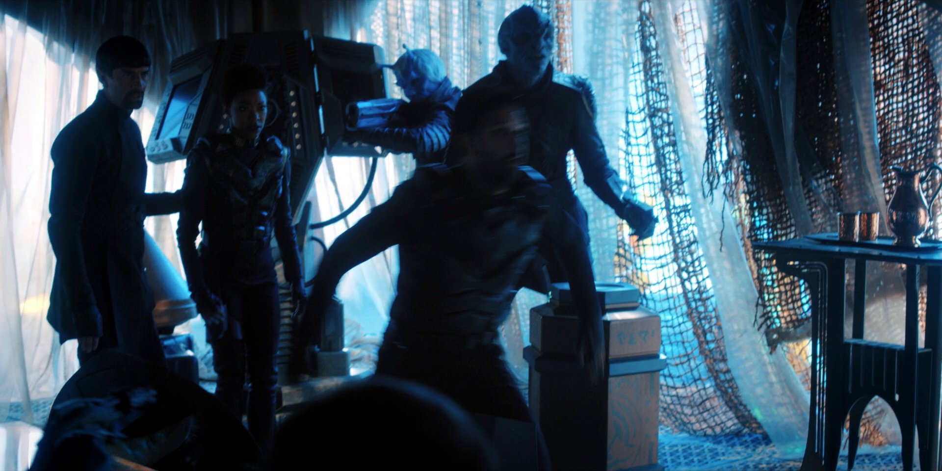 extant_StarTrekDiscovery_1x11-TheWolfInside_3138.jpg