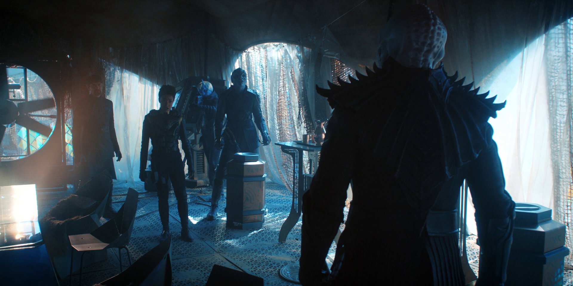 extant_StarTrekDiscovery_1x11-TheWolfInside_3169.jpg