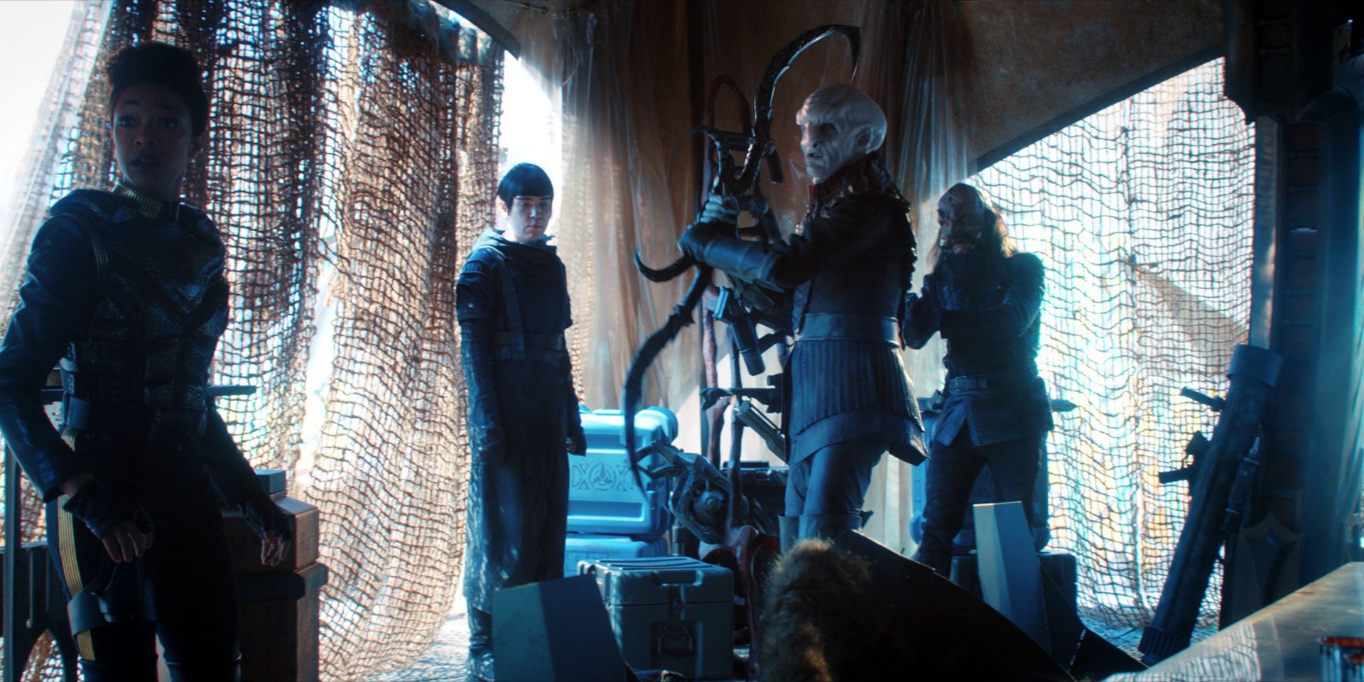 extant_StarTrekDiscovery_1x11-TheWolfInside_3189.jpg