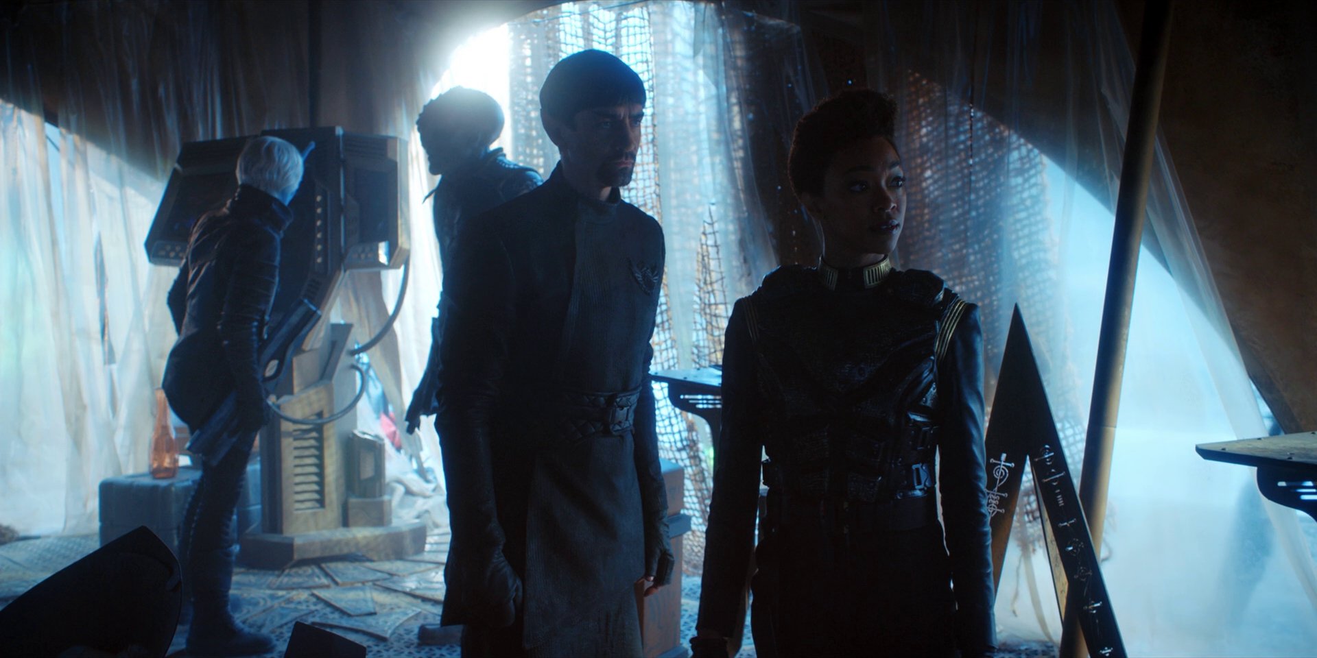 extant_StarTrekDiscovery_1x11-TheWolfInside_3285.jpg