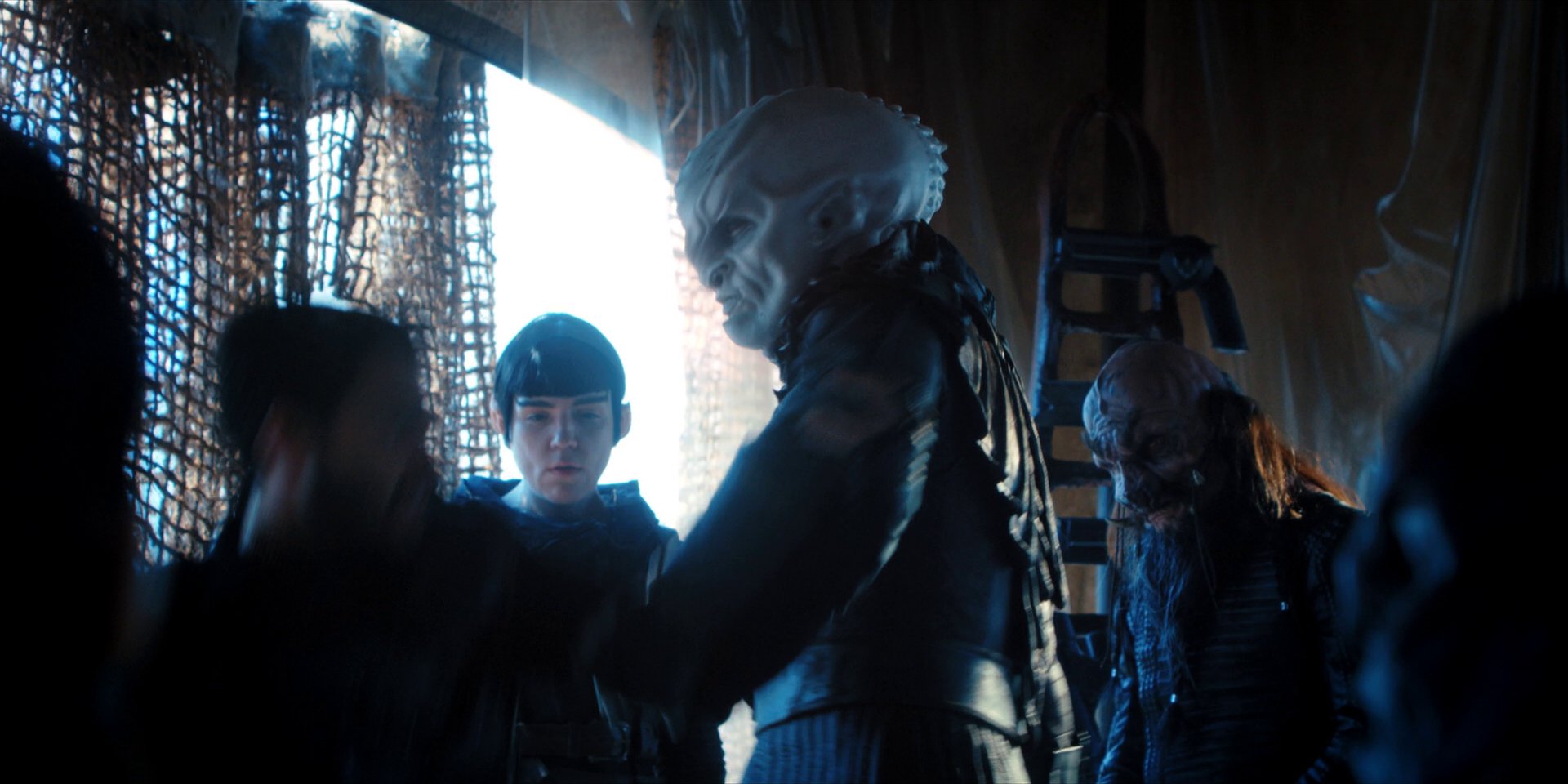 extant_StarTrekDiscovery_1x11-TheWolfInside_3325.jpg