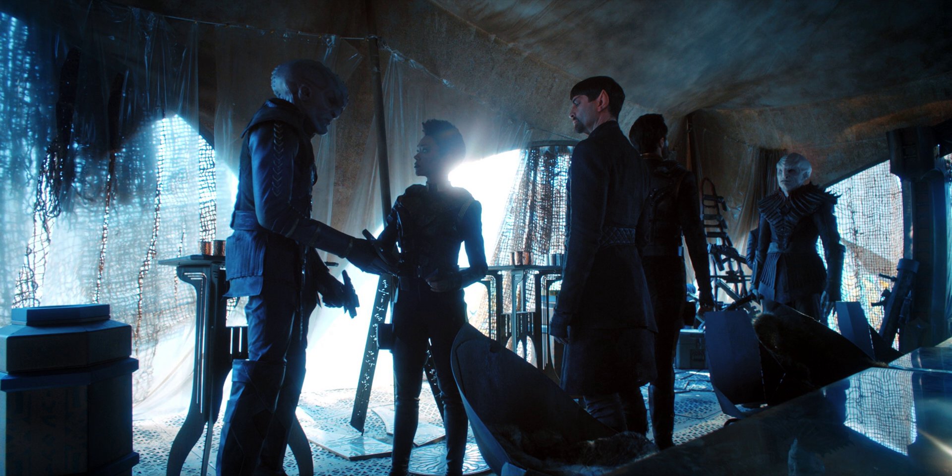 extant_StarTrekDiscovery_1x11-TheWolfInside_3337.jpg