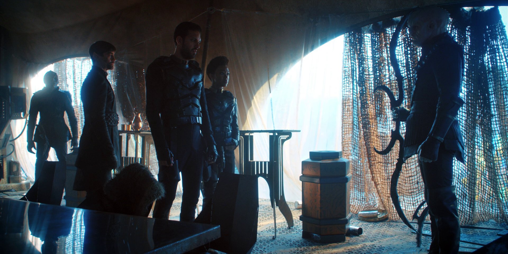 extant_StarTrekDiscovery_1x11-TheWolfInside_3358.jpg