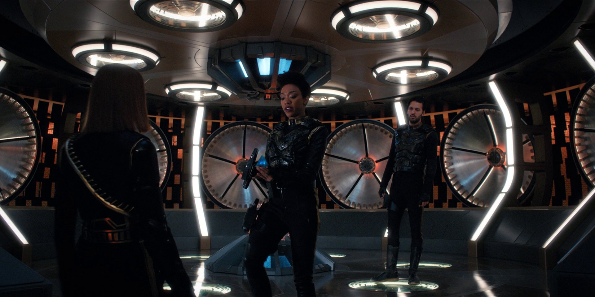 extant_StarTrekDiscovery_1x11-TheWolfInside_3418.jpg