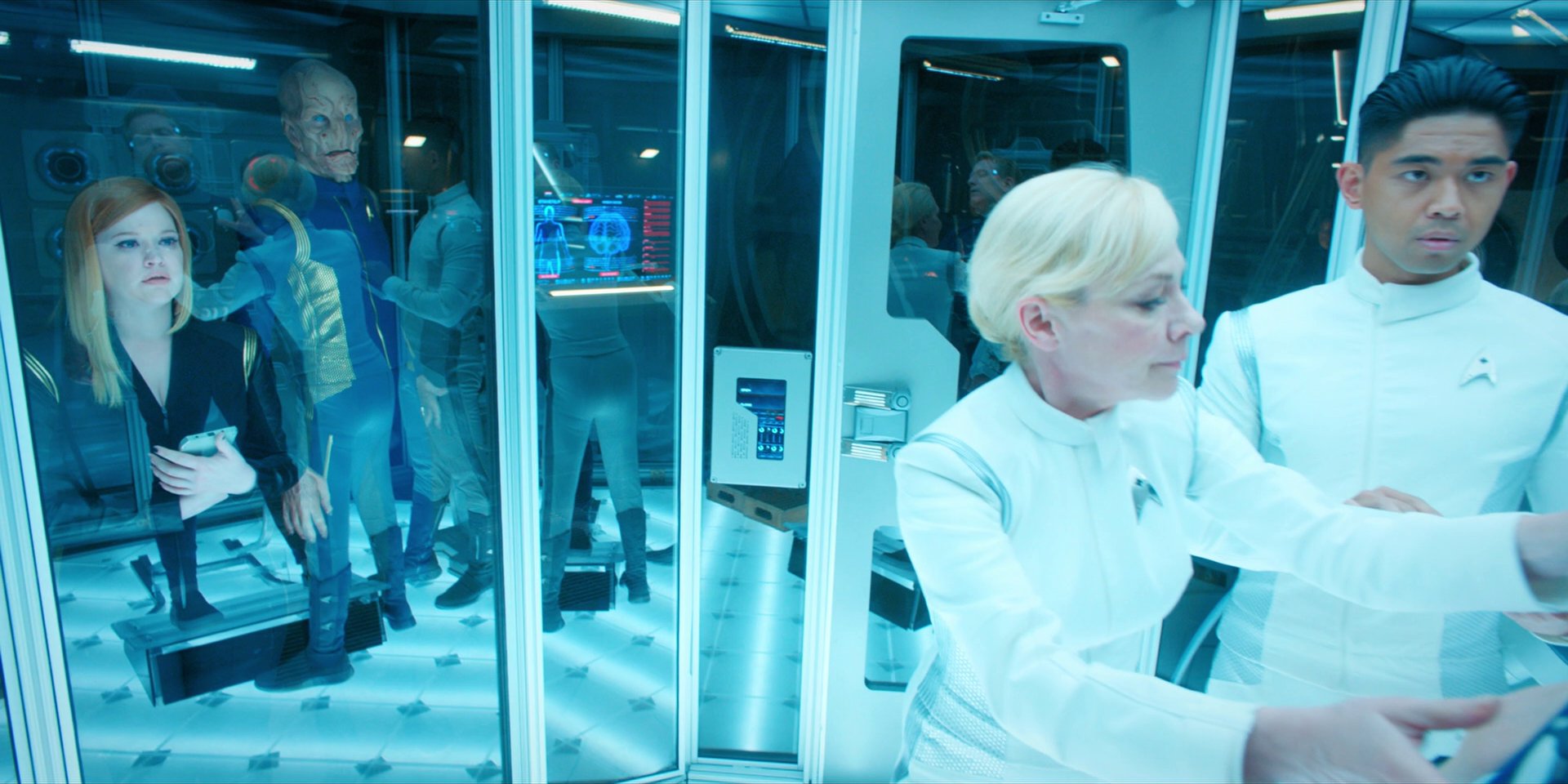 extant_StarTrekDiscovery_1x11-TheWolfInside_3706.jpg