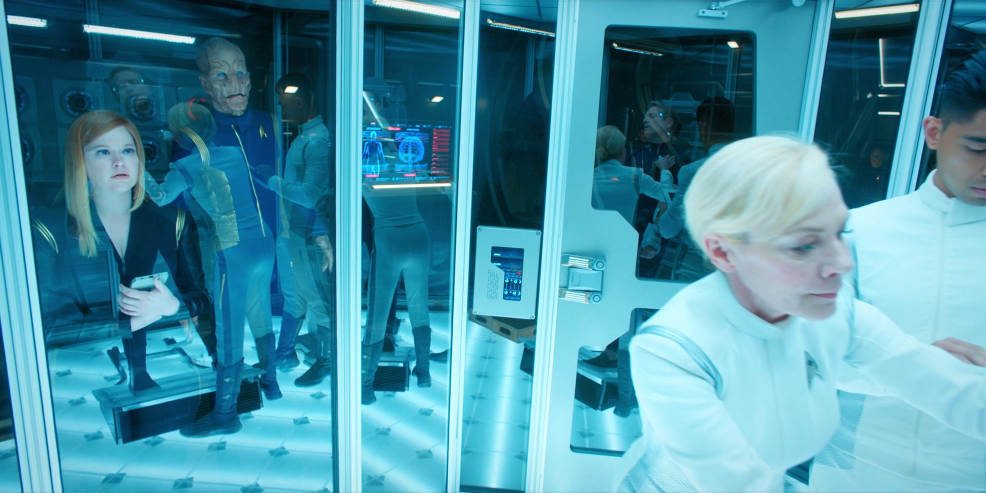 extant_StarTrekDiscovery_1x11-TheWolfInside_3707.jpg