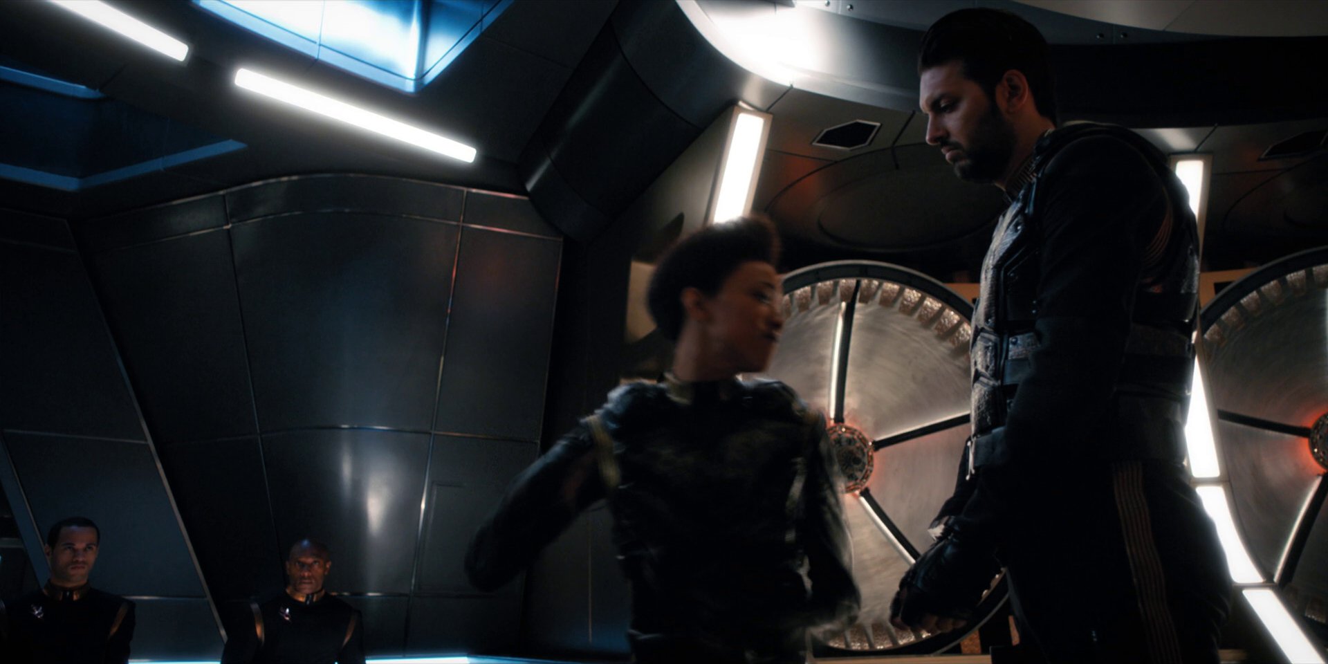 extant_StarTrekDiscovery_1x11-TheWolfInside_4708.jpg