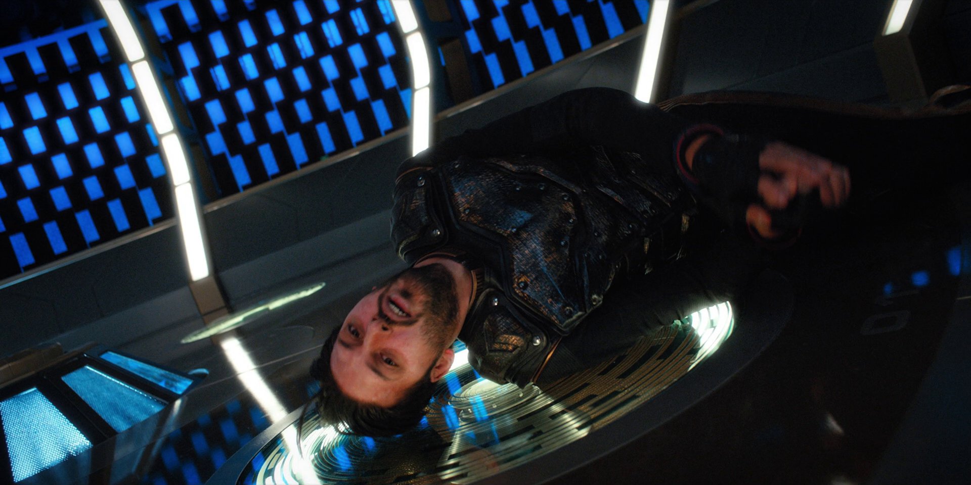 extant_StarTrekDiscovery_1x11-TheWolfInside_4832.jpg
