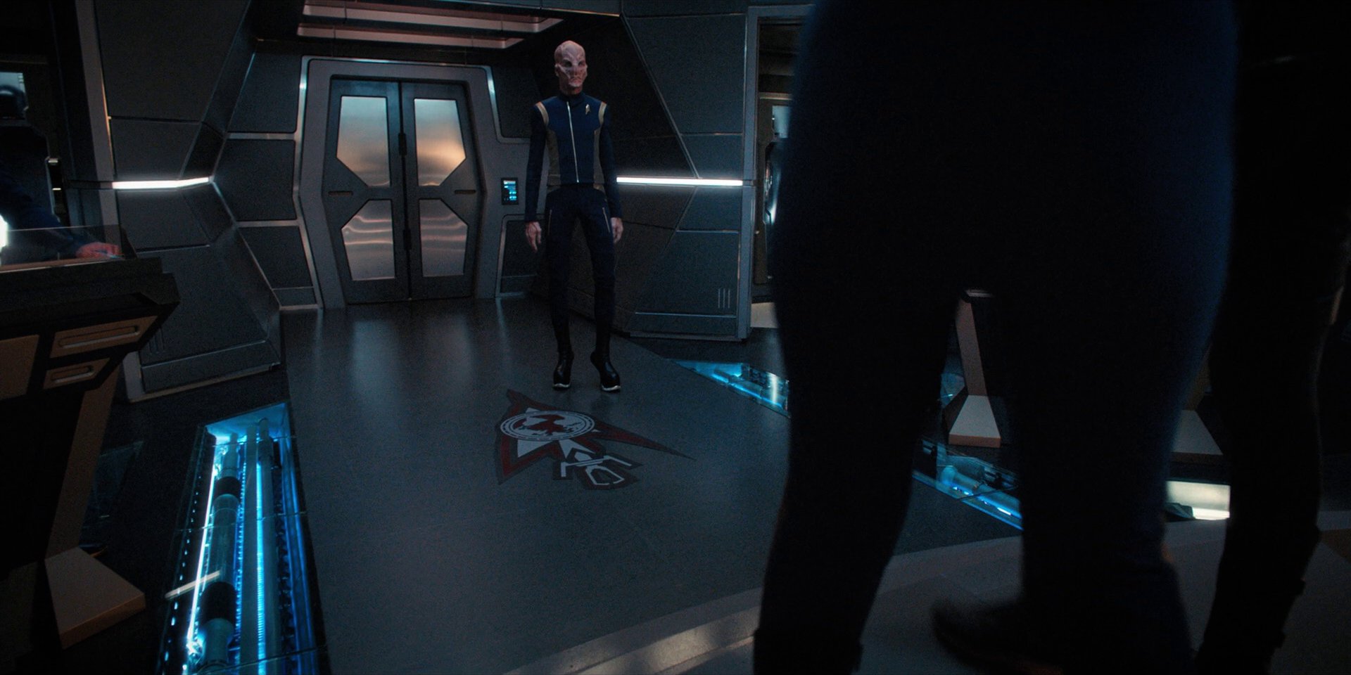 extant_StarTrekDiscovery_1x11-TheWolfInside_4854.jpg