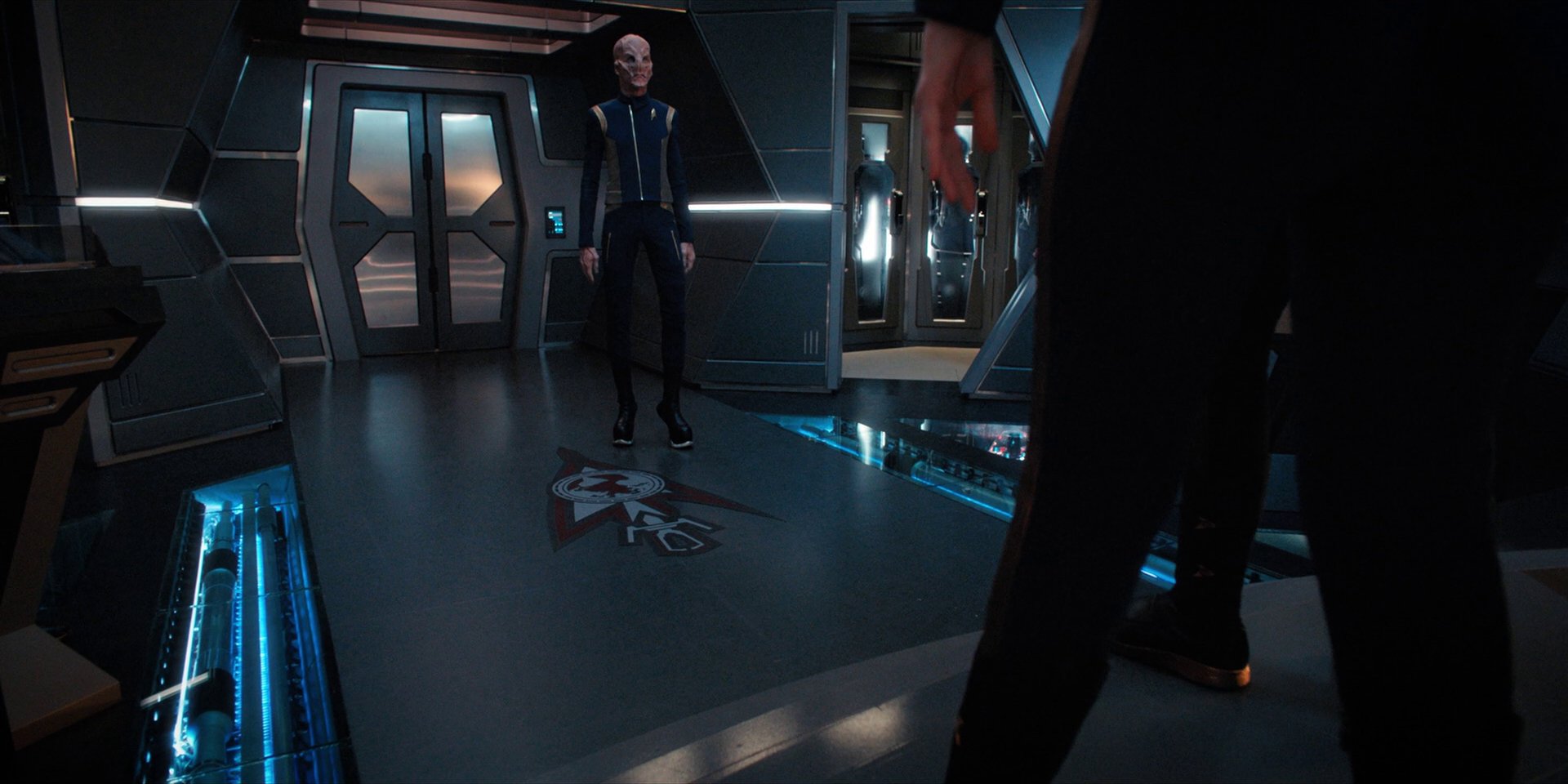 extant_StarTrekDiscovery_1x11-TheWolfInside_4856.jpg