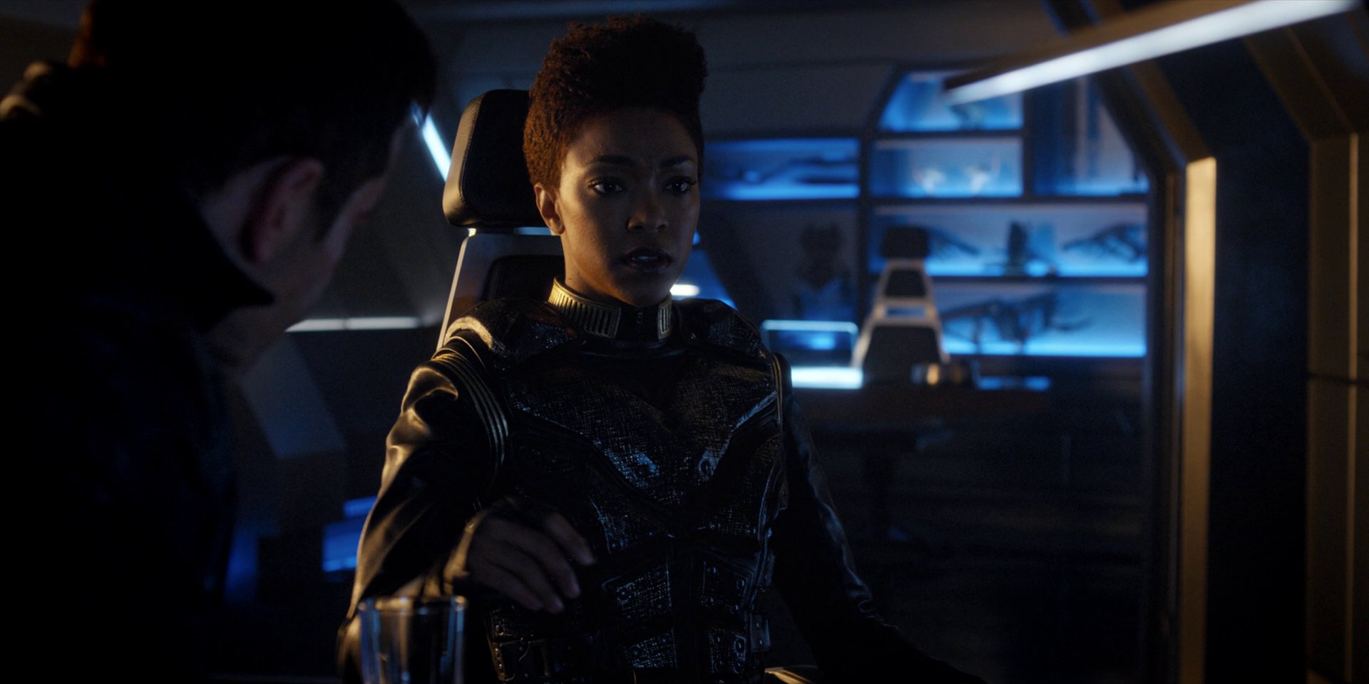 extant_StarTrekDiscovery_1x11-TheWolfInside_5020.jpg