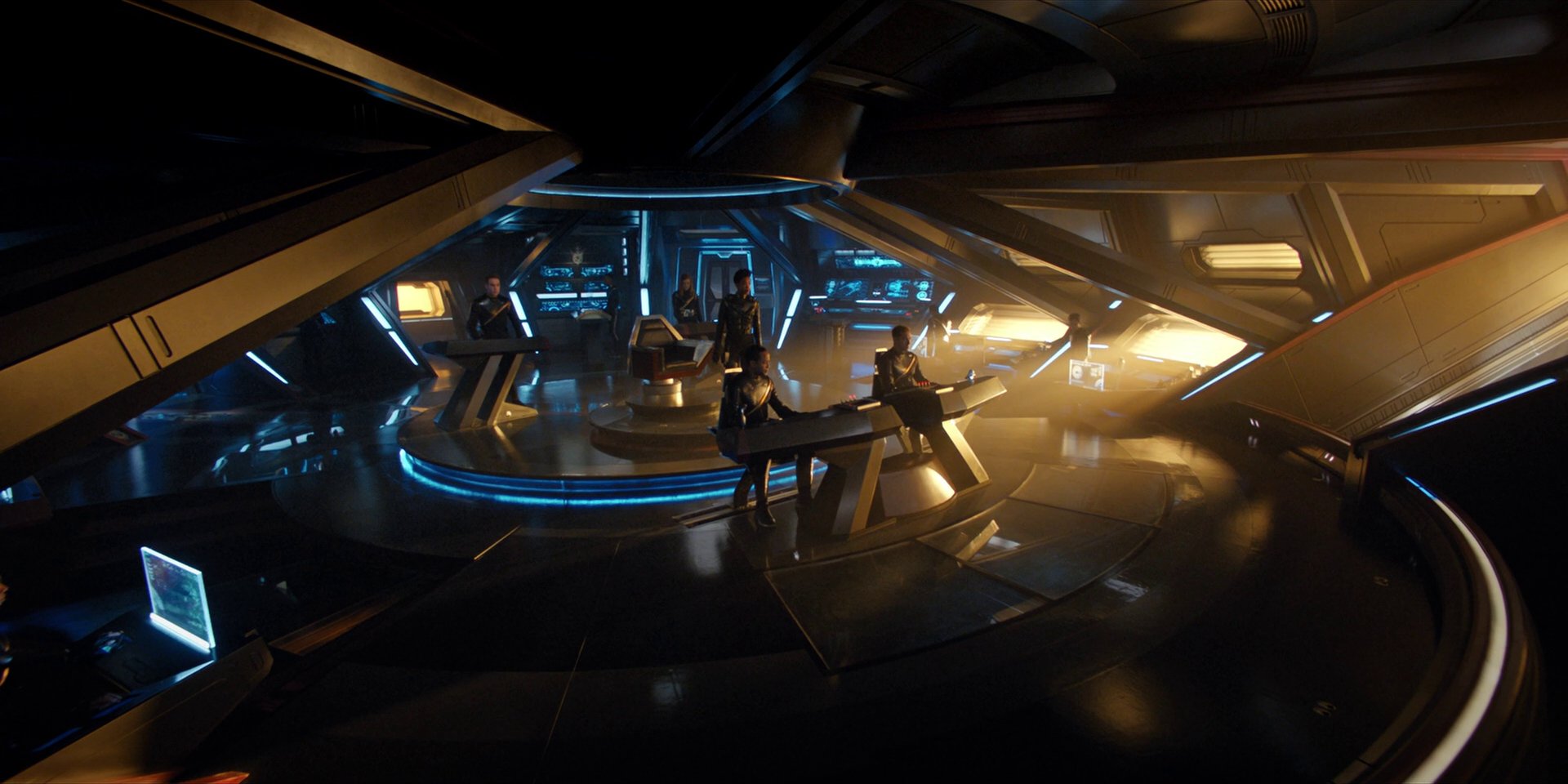 extant_StarTrekDiscovery_1x11-TheWolfInside_5103.jpg