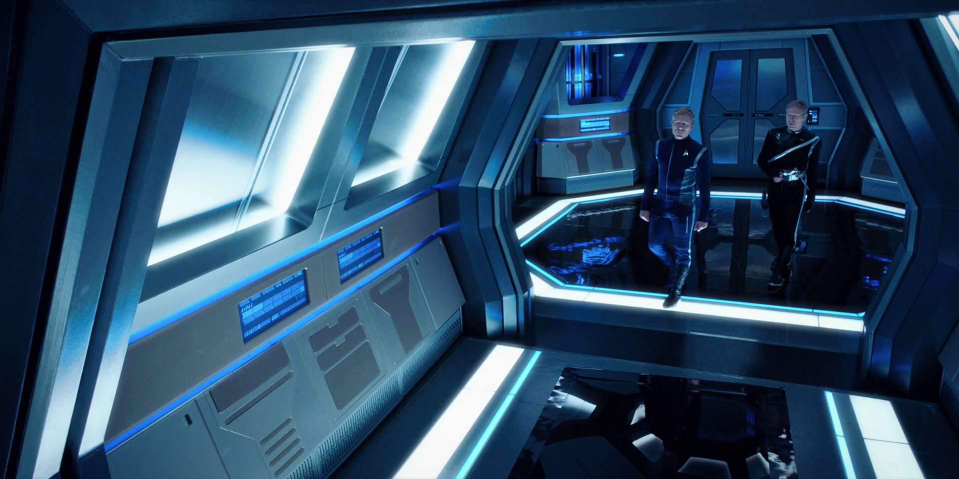 extant_StarTrekDiscovery_1x12-VaultingAmbition_0789.jpg