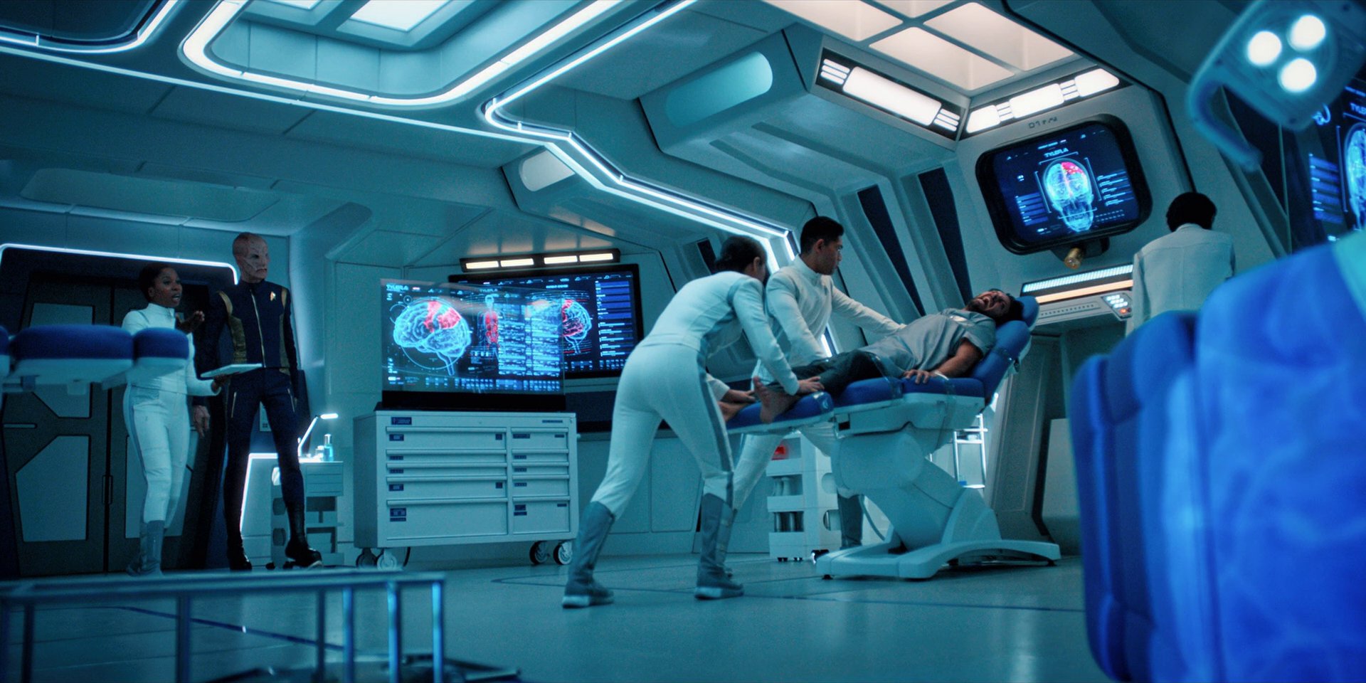 extant_StarTrekDiscovery_1x12-VaultingAmbition_1287.jpg