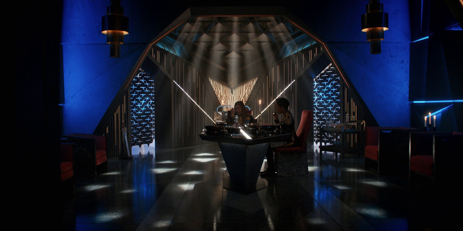 extant_StarTrekDiscovery_1x12-VaultingAmbition_1410.jpg