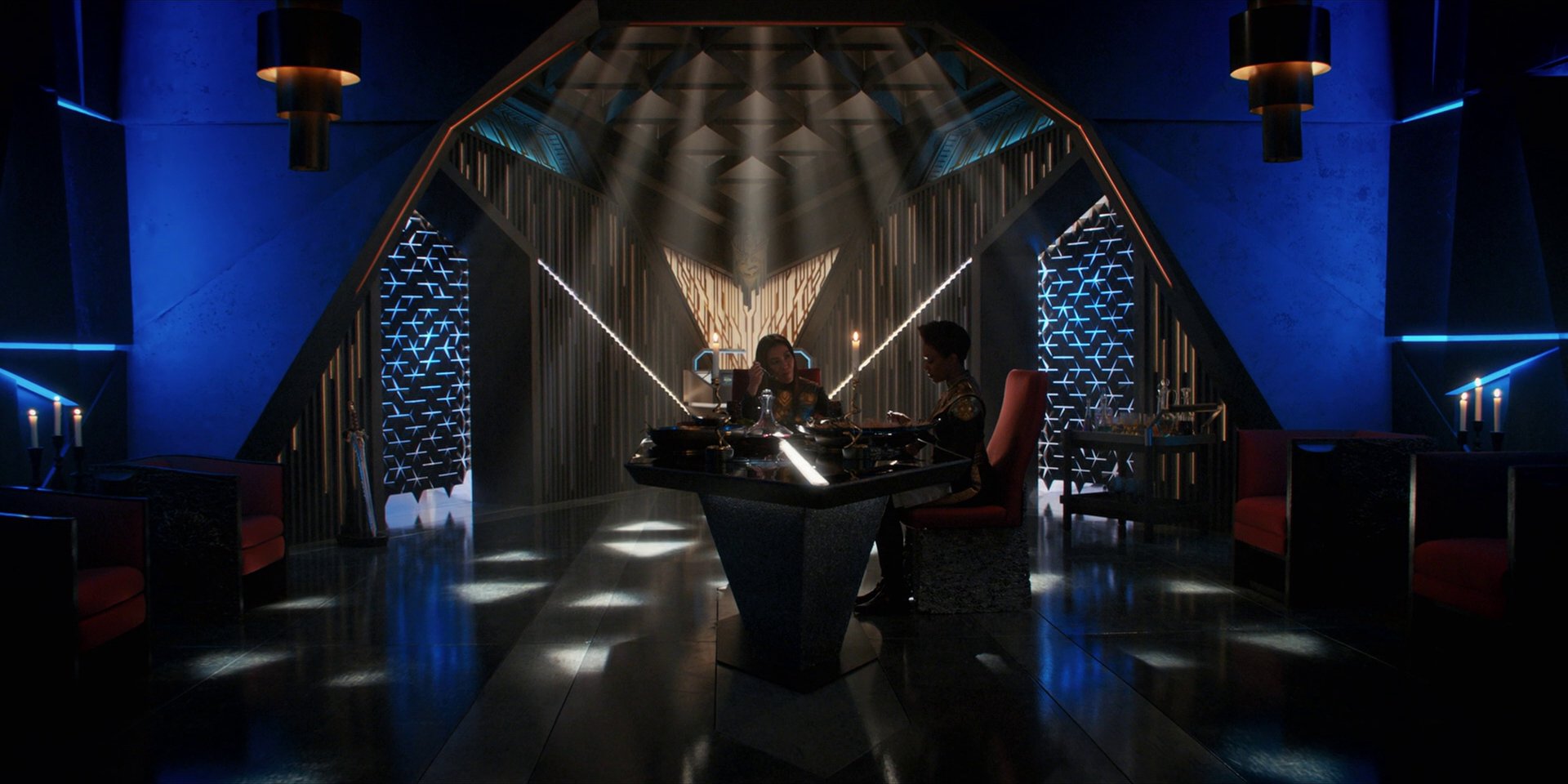 extant_StarTrekDiscovery_1x12-VaultingAmbition_1413.jpg