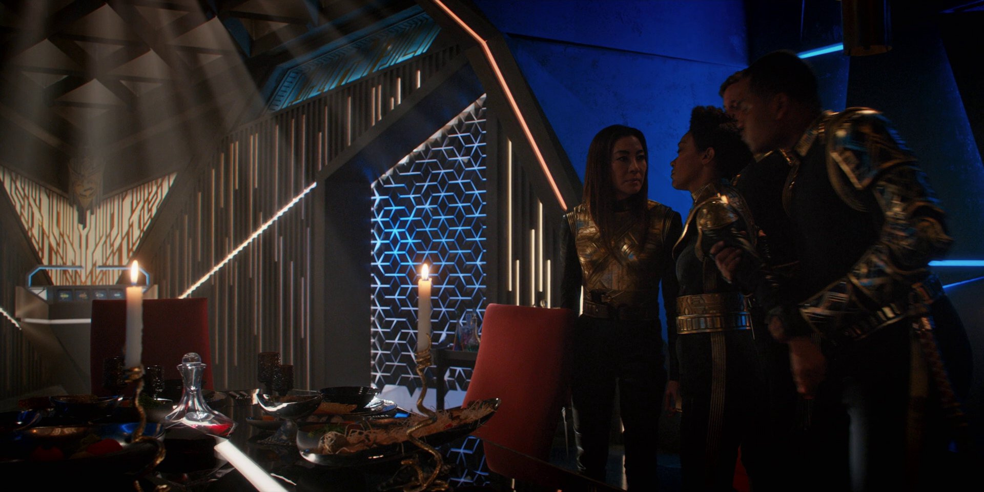 extant_StarTrekDiscovery_1x12-VaultingAmbition_1681.jpg