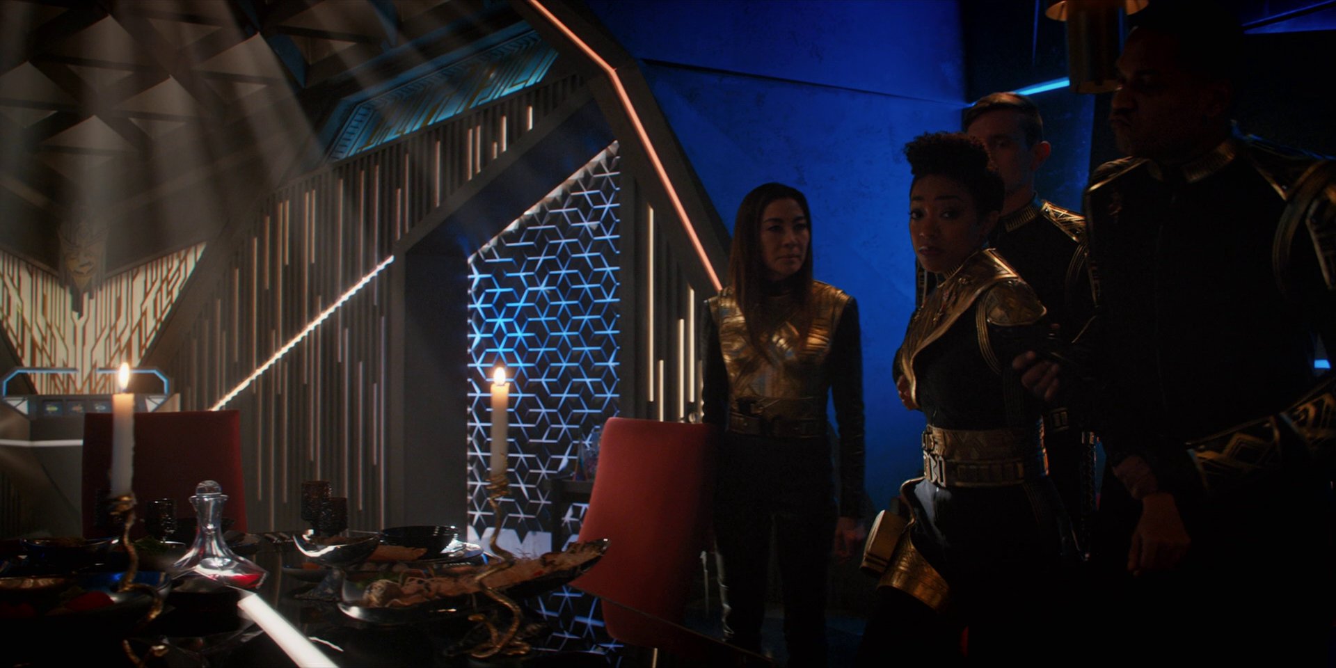 extant_StarTrekDiscovery_1x12-VaultingAmbition_1682.jpg