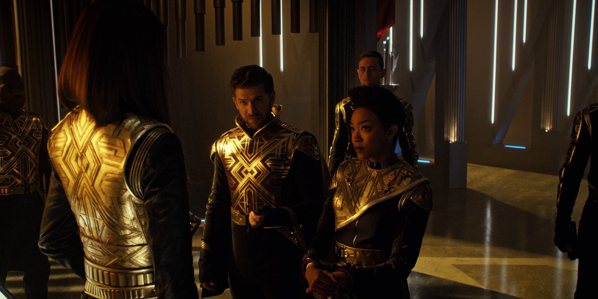 extant_StarTrekDiscovery_1x12-VaultingAmbition_1928.jpg