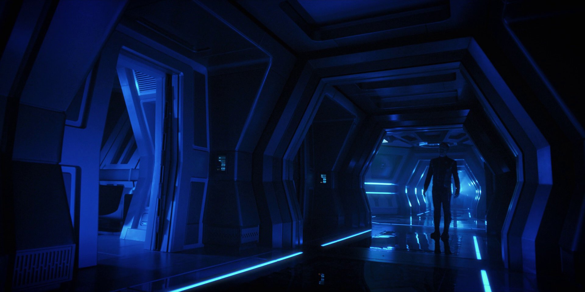 extant_StarTrekDiscovery_1x12-VaultingAmbition_2390.jpg