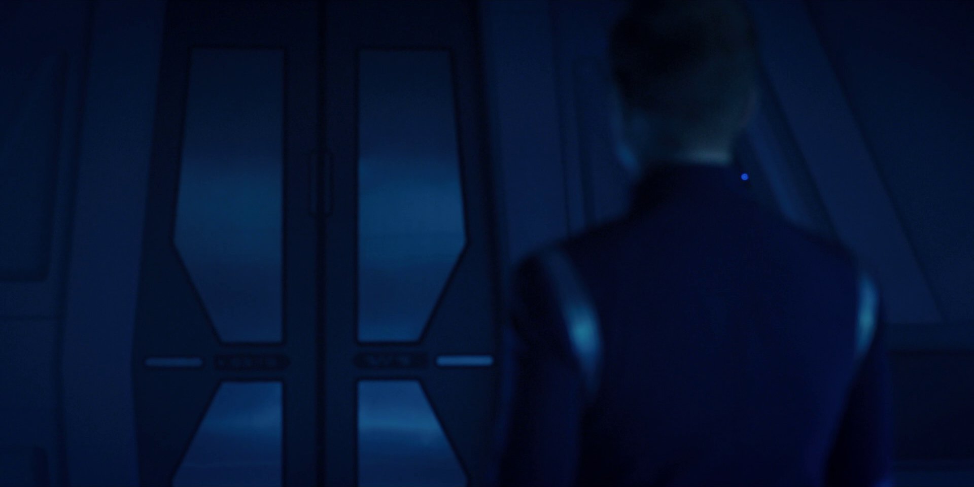 extant_StarTrekDiscovery_1x12-VaultingAmbition_2448.jpg