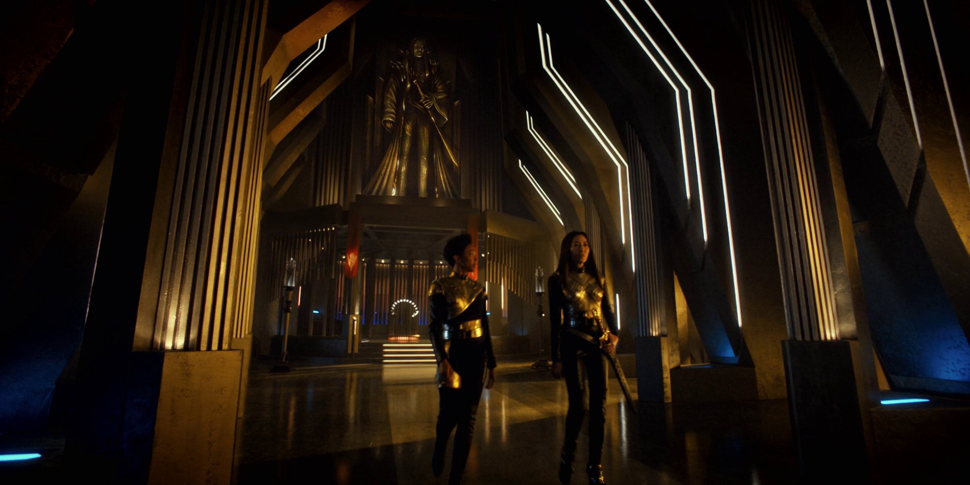 extant_StarTrekDiscovery_1x12-VaultingAmbition_2639.jpg