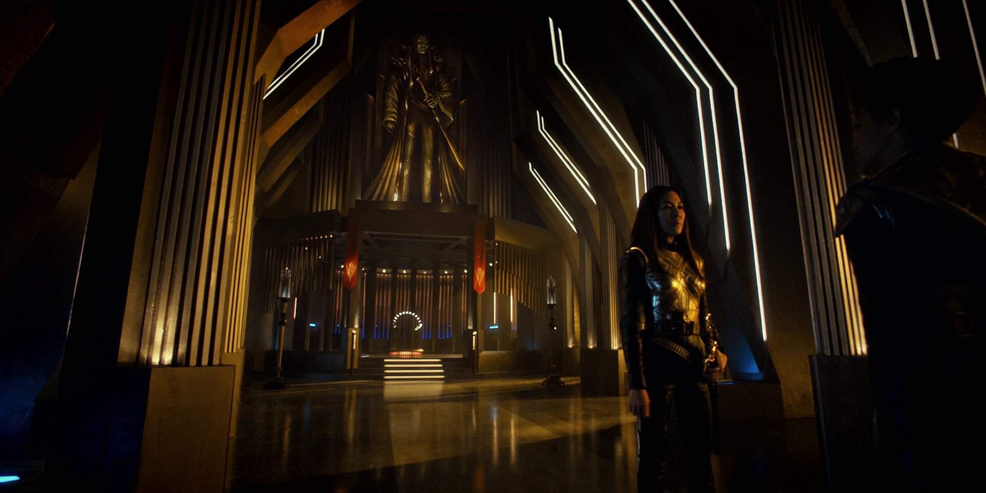 extant_StarTrekDiscovery_1x12-VaultingAmbition_2643.jpg