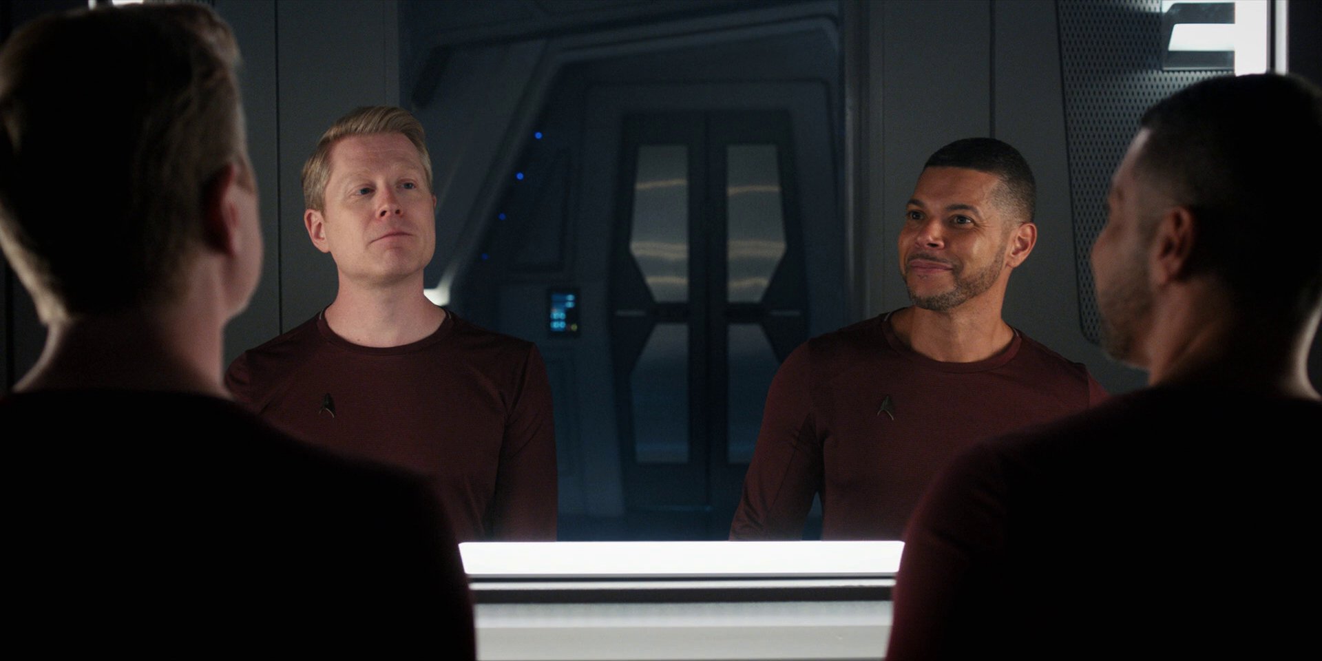 extant_StarTrekDiscovery_1x12-VaultingAmbition_3360.jpg