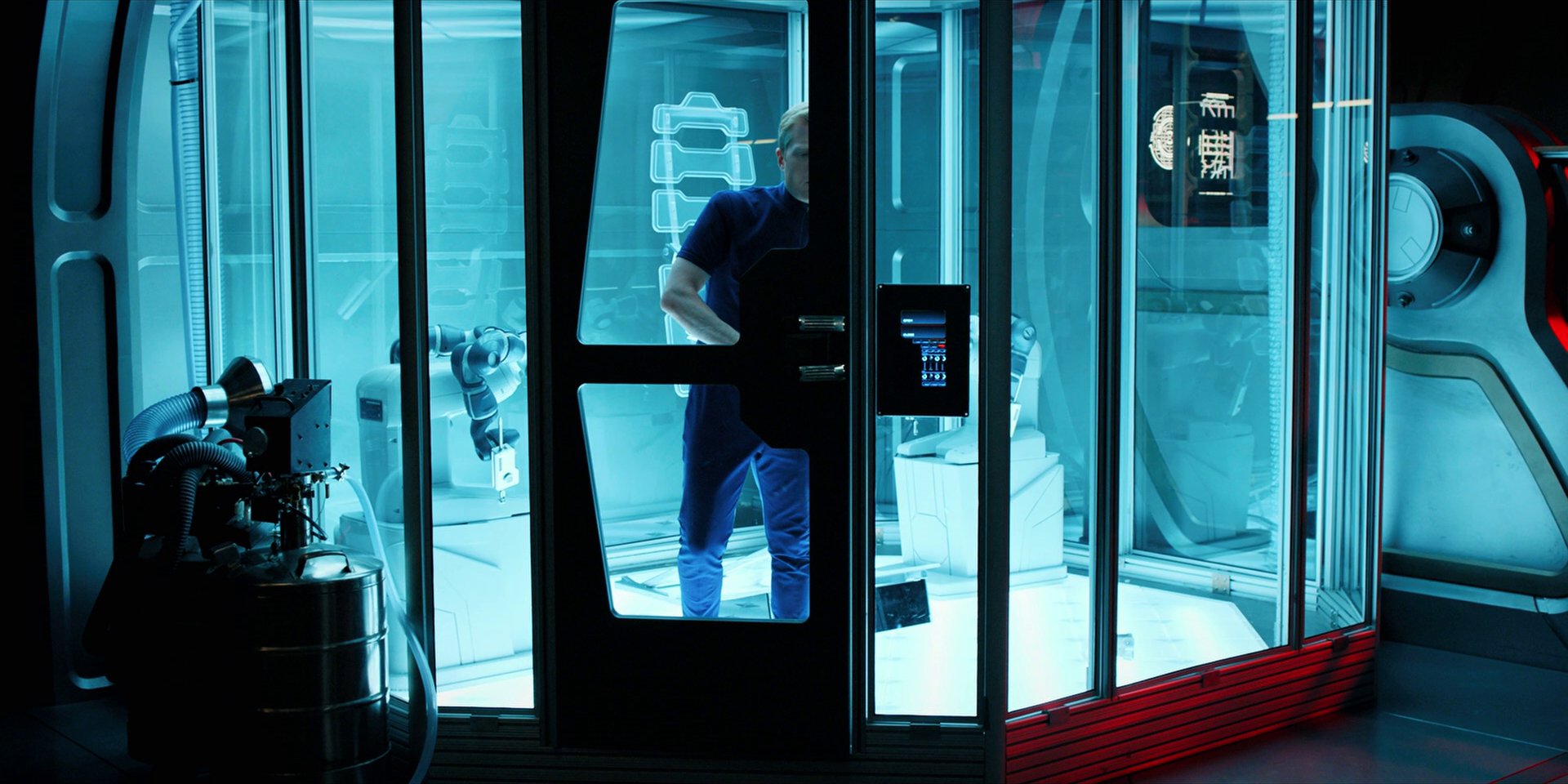extant_StarTrekDiscovery_1x12-VaultingAmbition_3595.jpg